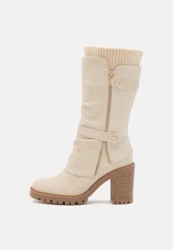 Nieuwe uitgaven -Anna Field 4eed3f295f75499fb9ba67865c228de4