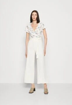 Anna Field Jumpsuit - Beige/White