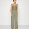 Anna Field Jumpsuit - Olive 2 Anna Field Jumpsuit - Olive -Anna Field 7a895a93ee4d45de98c290c21d6564f5