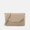 Anna Field Leather - Clutch - Taupe -Anna Field a5f4431c1d2e458ea602b72891a5068e