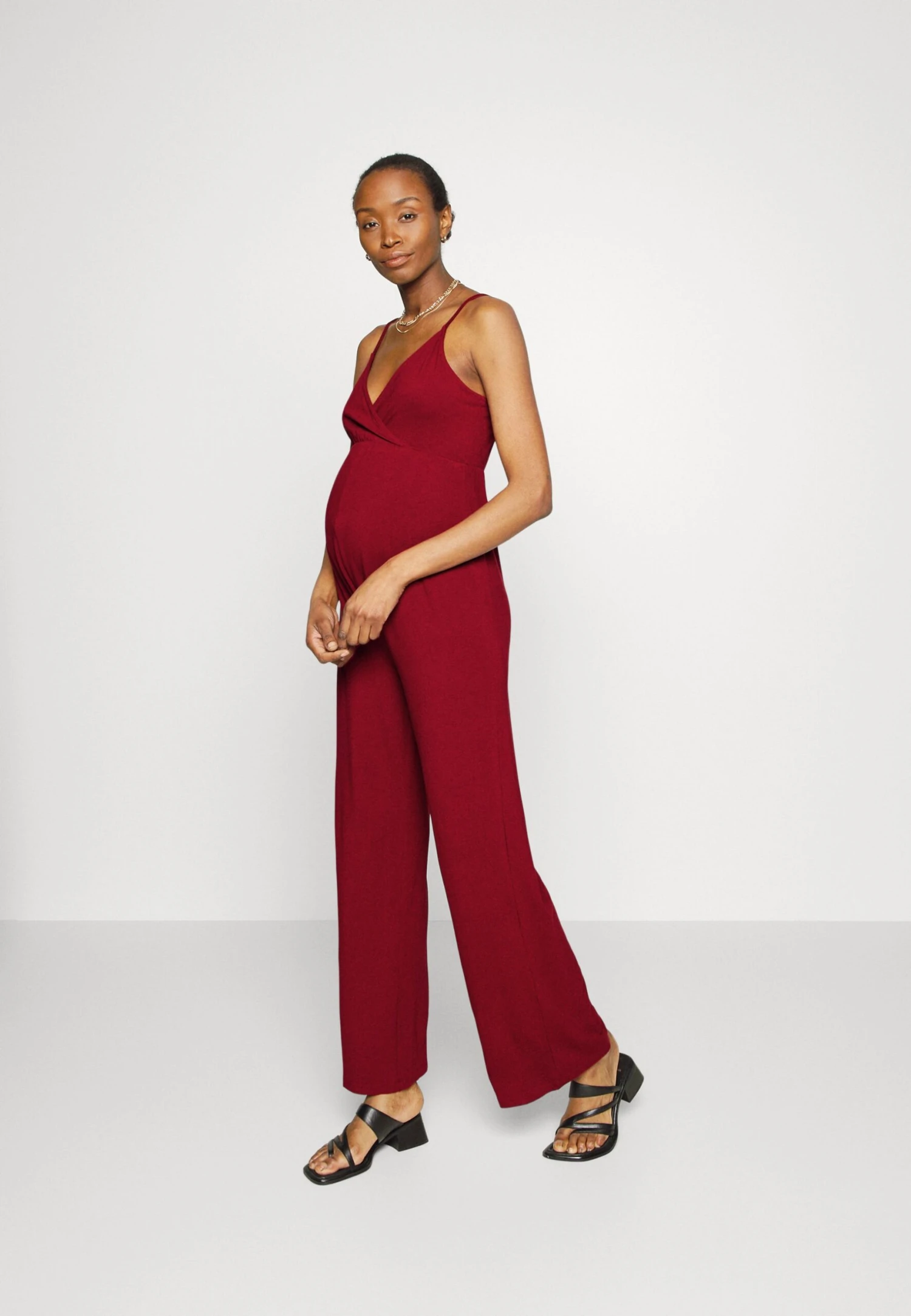 Strappy Drappy Cintered- Jumpsuit - Dark Red 4 Strappy Drappy Cintered- Jumpsuit - Dark Red - Afbeelding 2